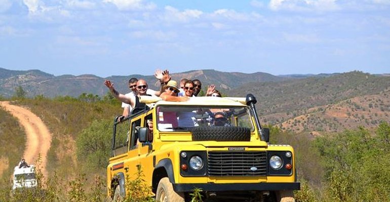 Jeep Safari
